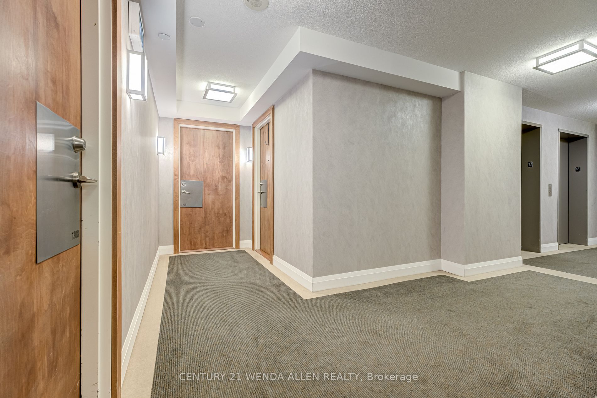 1215 Bayly St, #1308