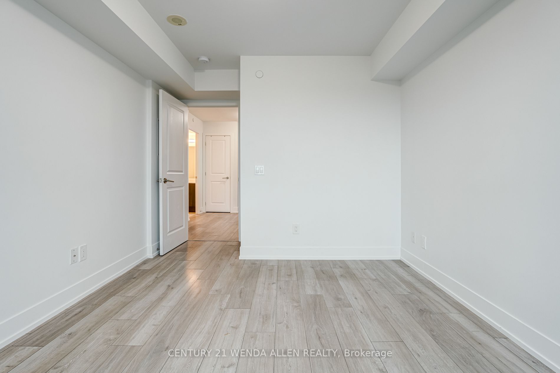1215 Bayly St, #1308