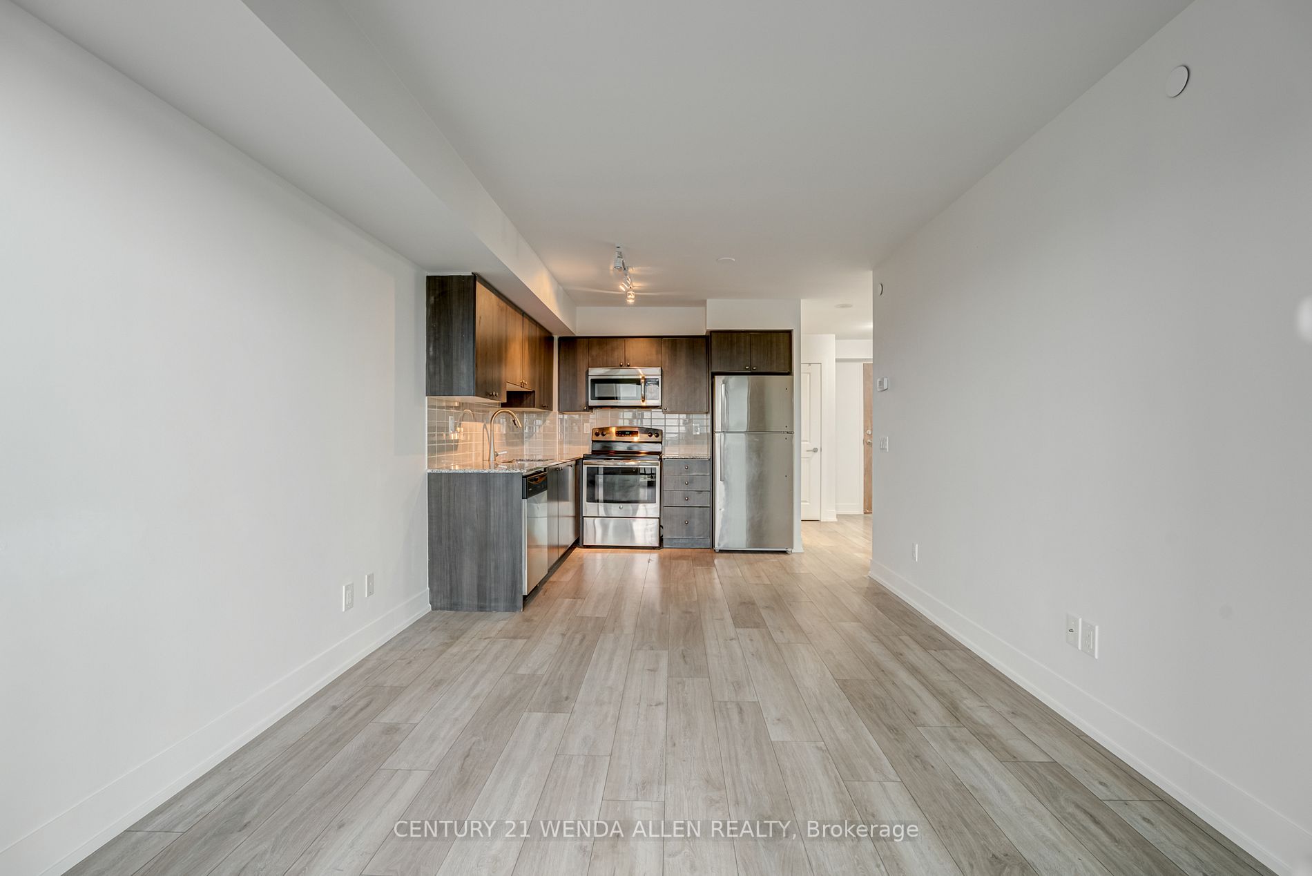 1215 Bayly St, #1308