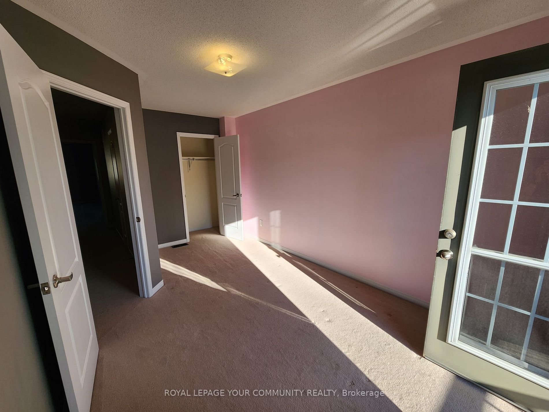 3 Southshore St
