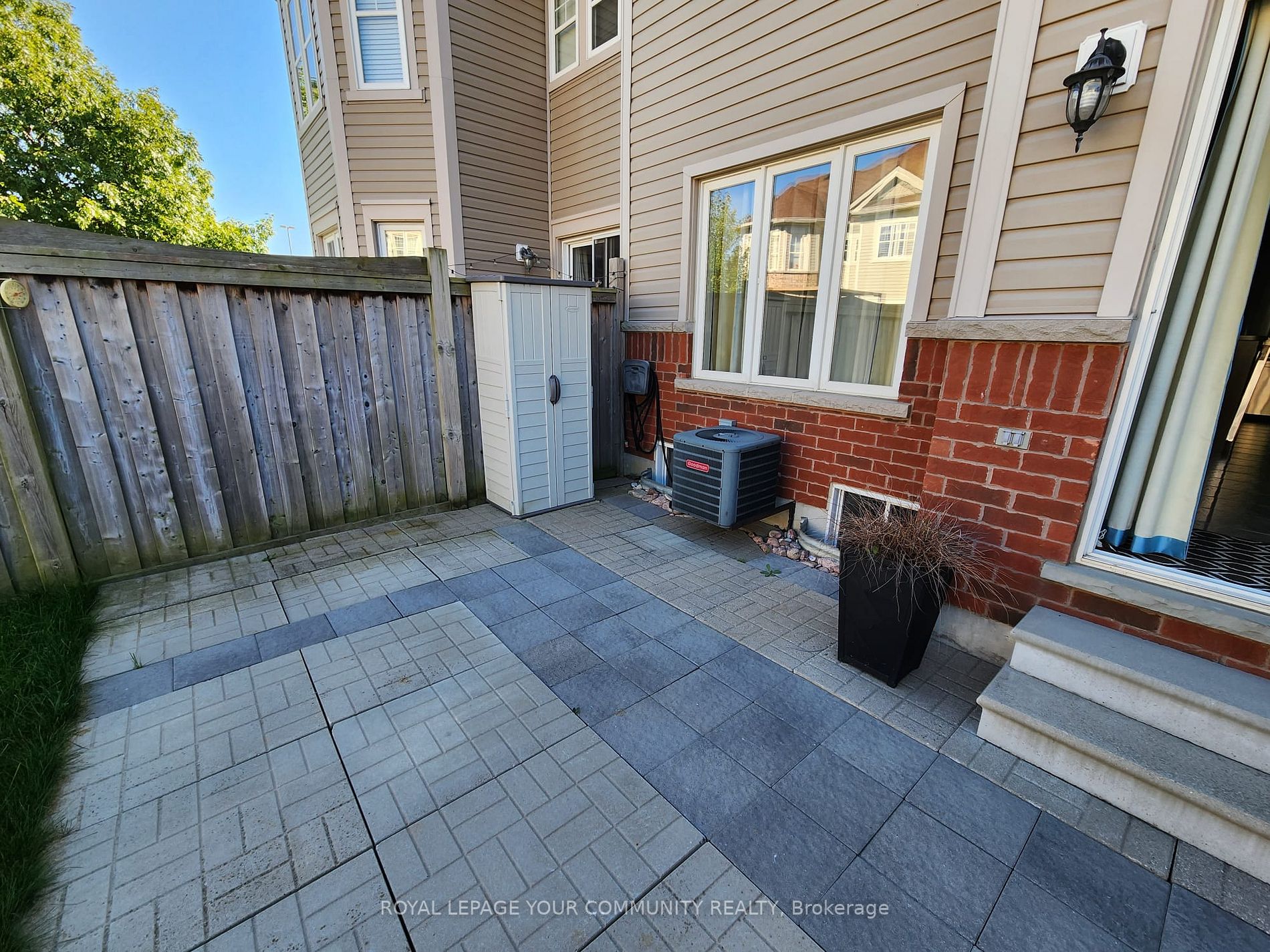 3 Southshore St