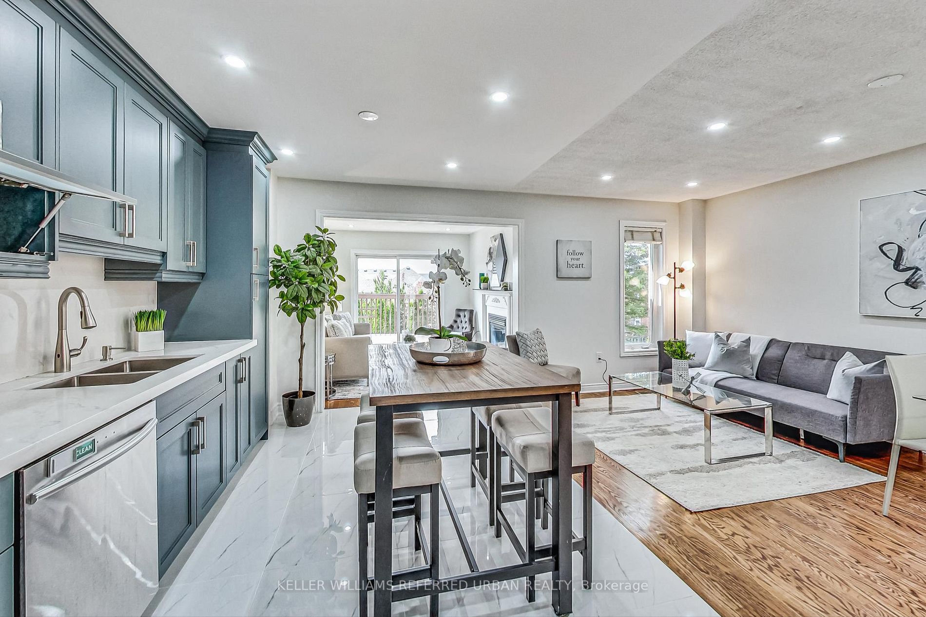 30 Dooley Crescent