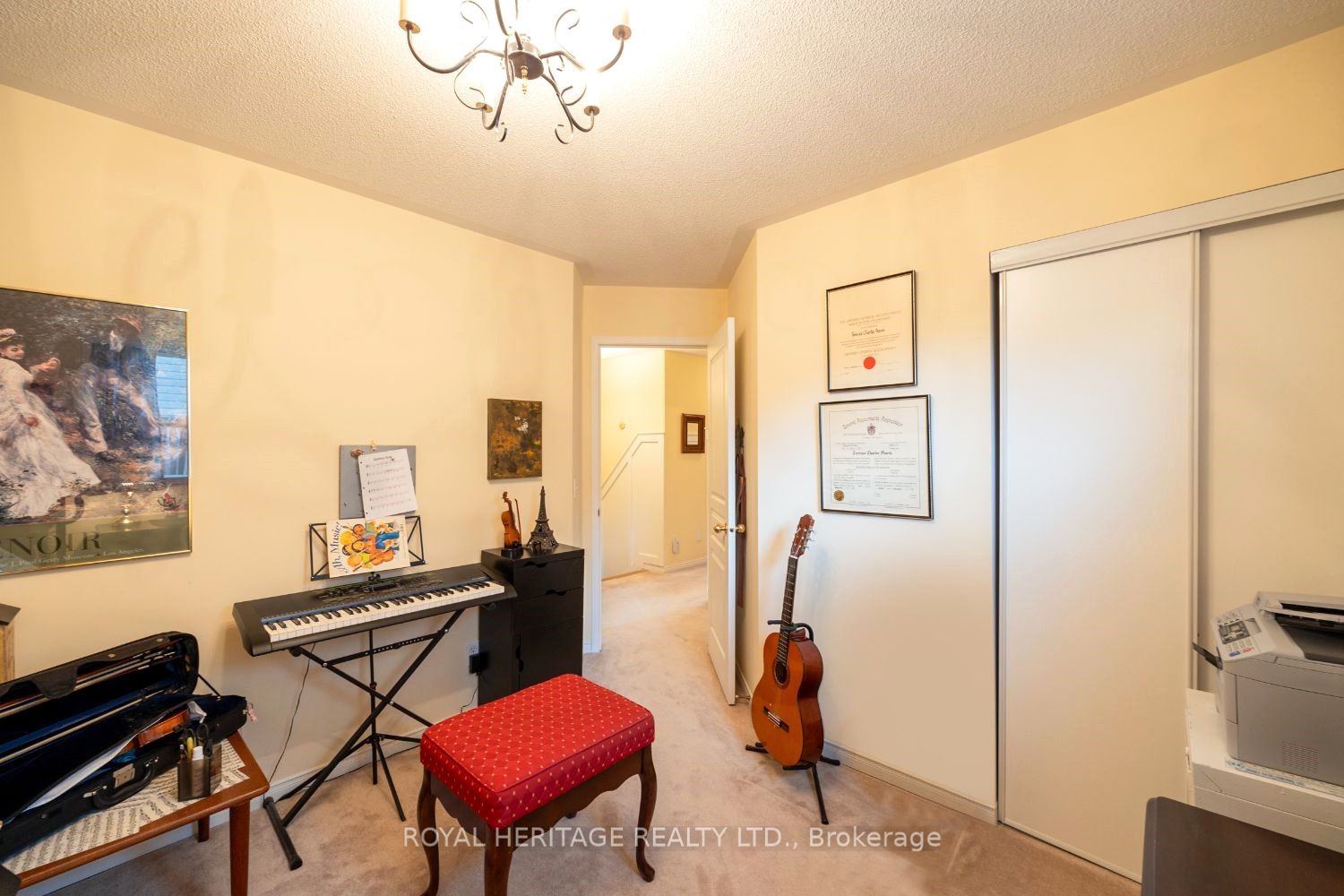 18 Kressman Crt