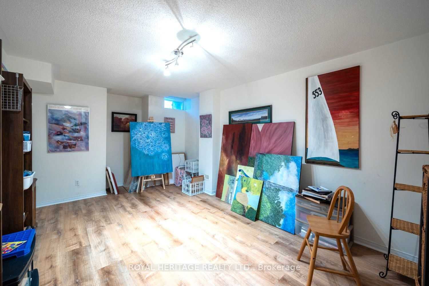 18 Kressman Crt