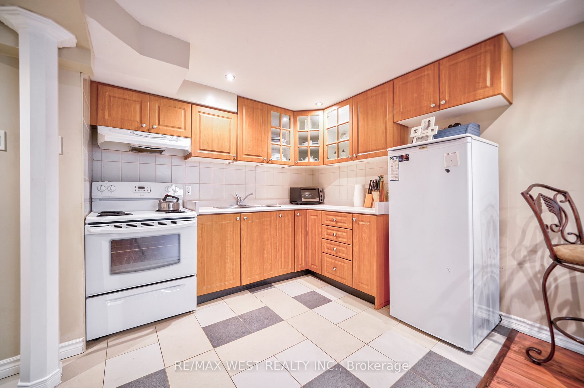 97 Grover Dr