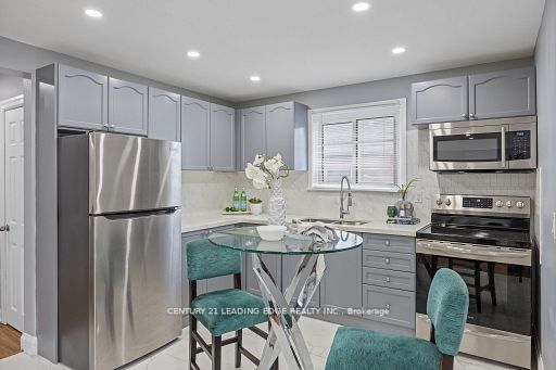159 Cadillac Ave S