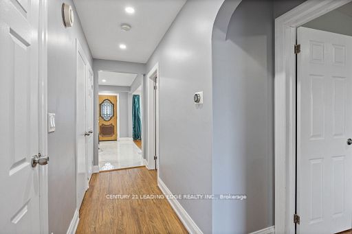 159 Cadillac Ave S