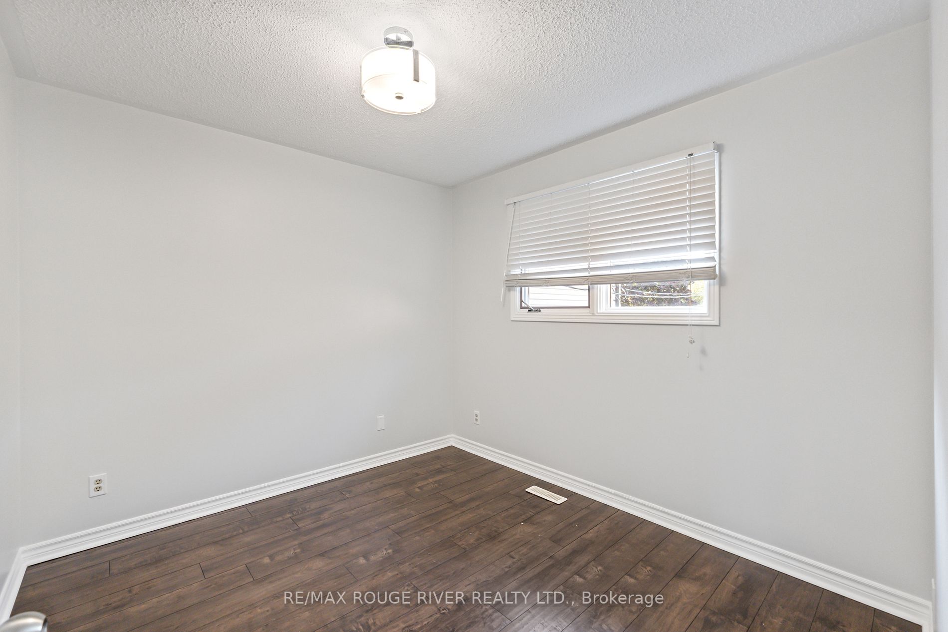 95 B Concession St E, #Upper