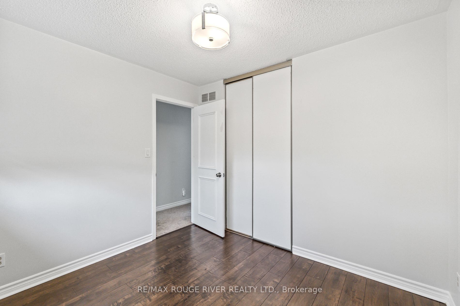 95 B Concession St E, #Upper