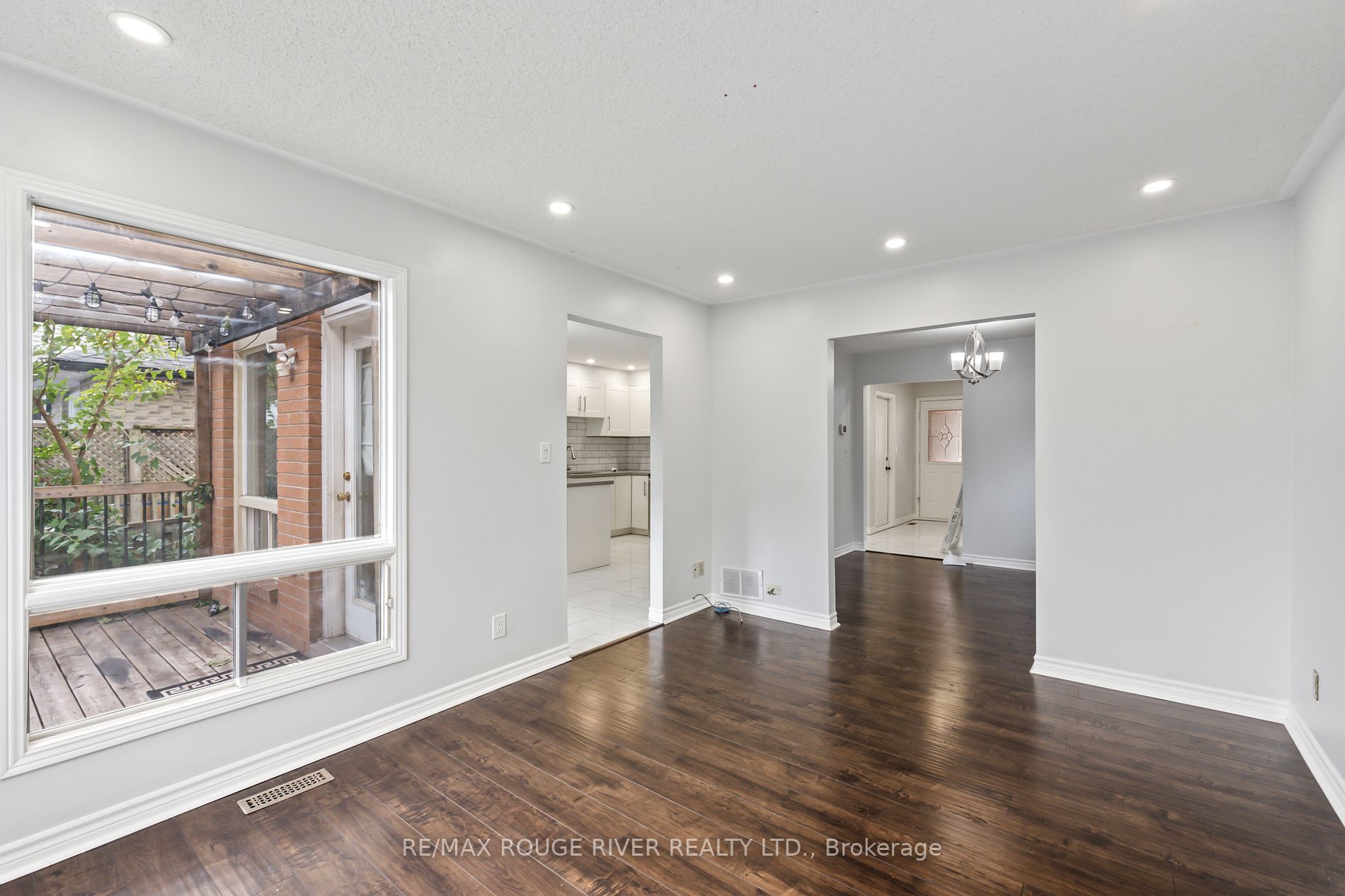 95 B Concession St E, #Upper