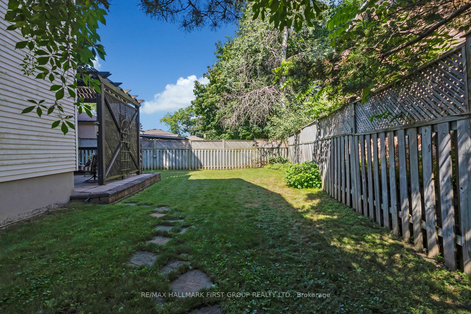 146 Scugog St