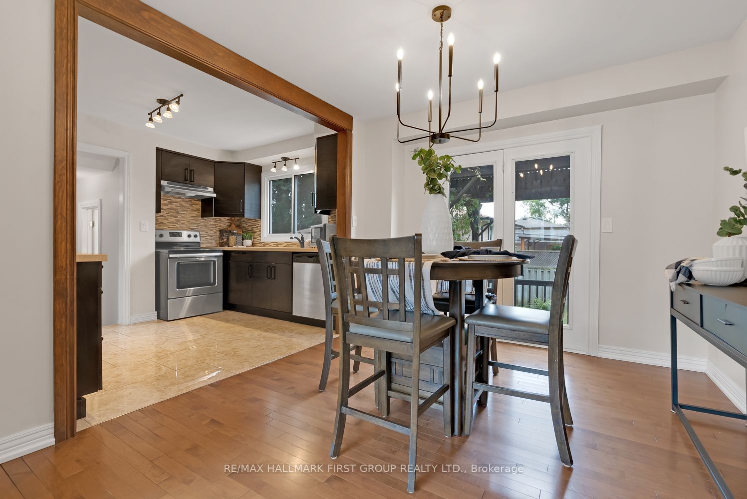 146 Scugog St