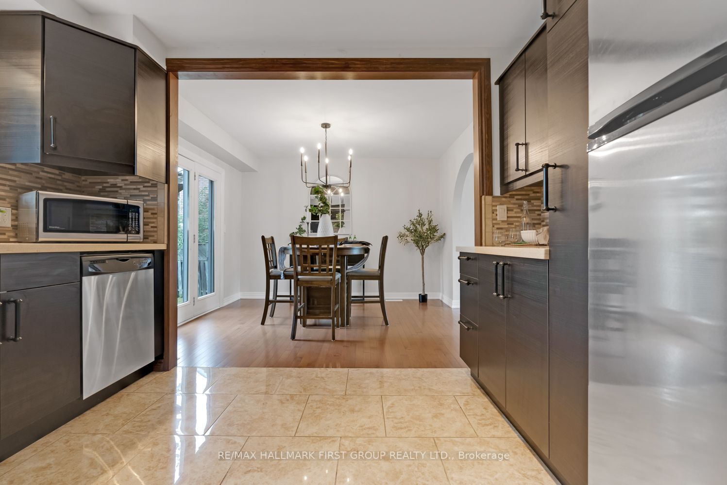 146 Scugog St