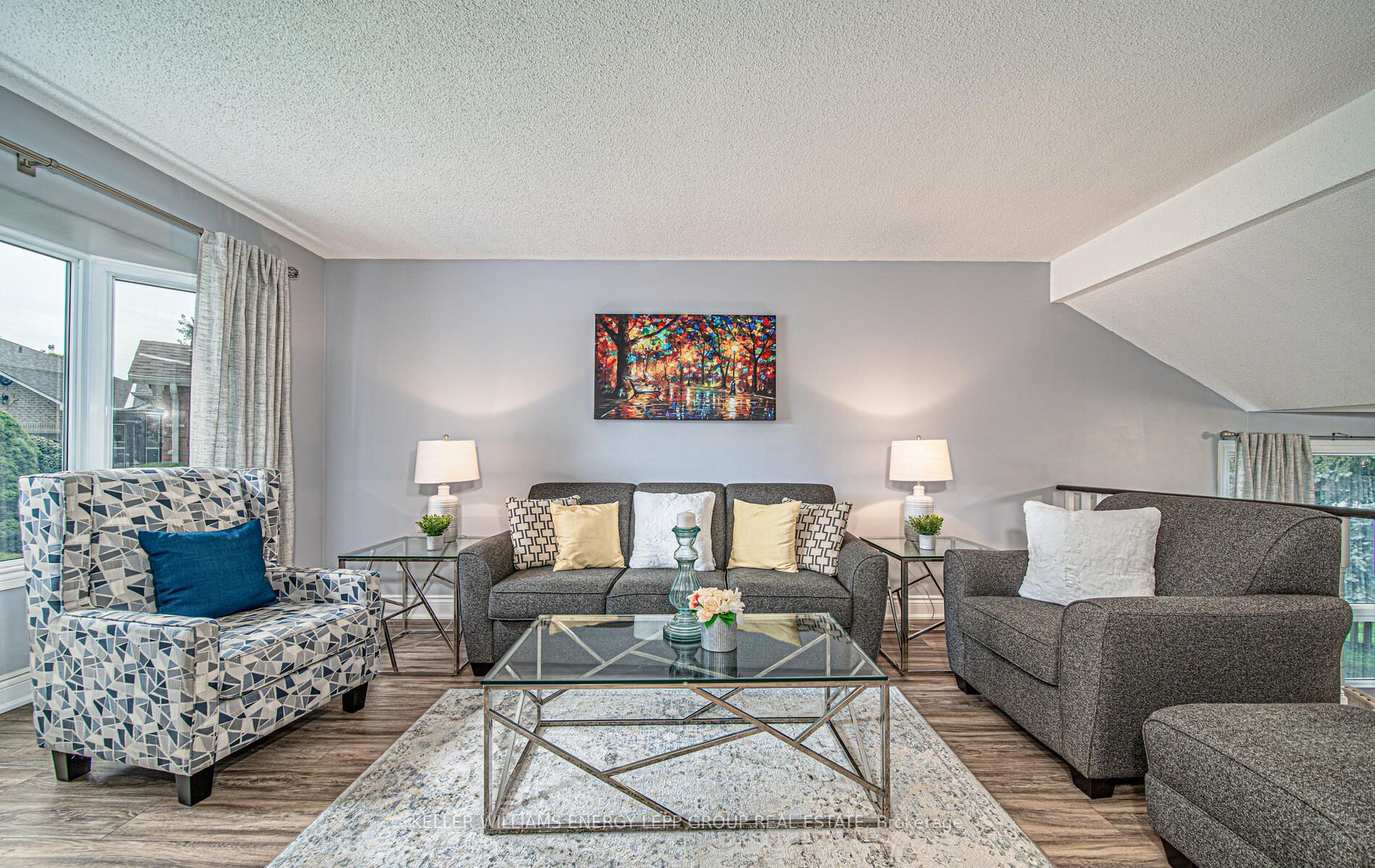 10 Hiscox Crt