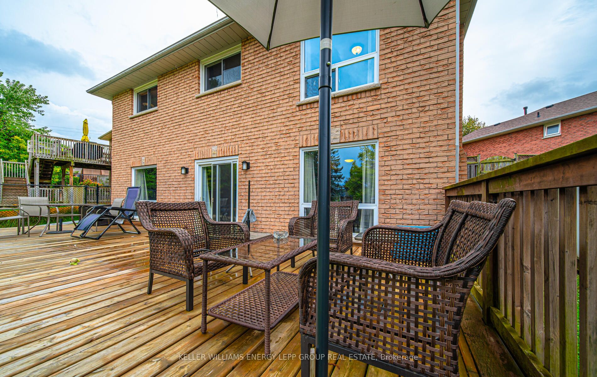 10 Hiscox Crt