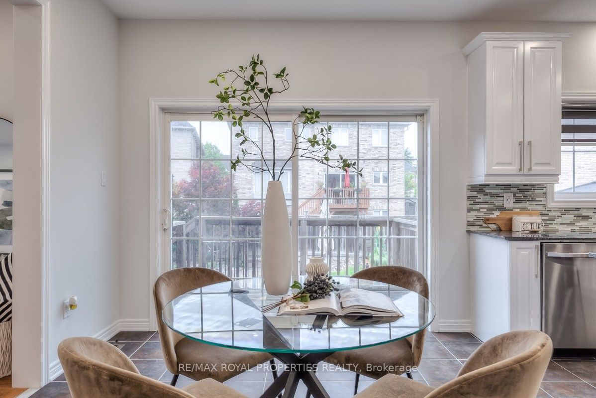 8 Speight Court