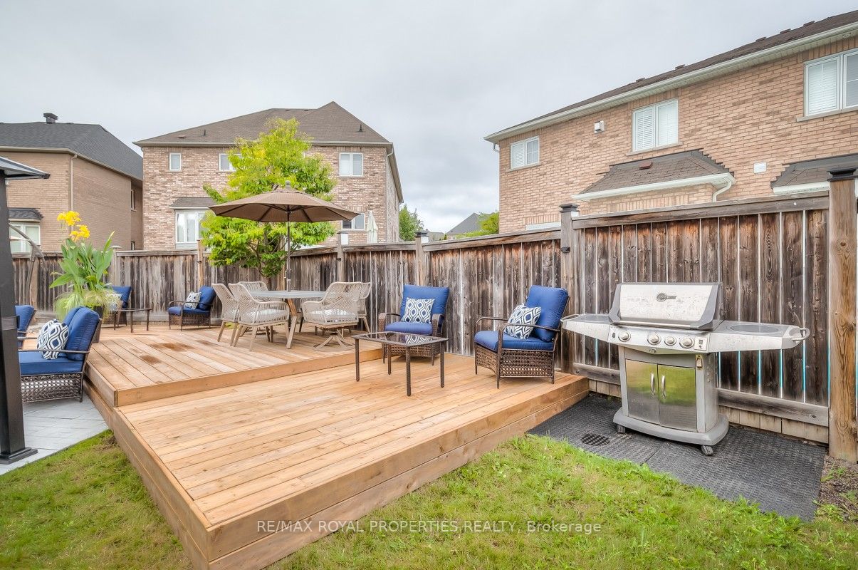 8 Speight Court