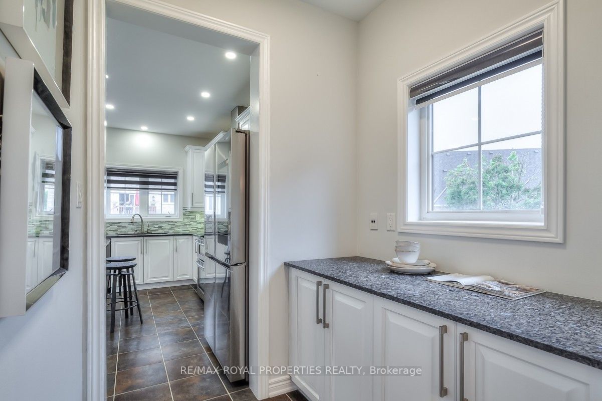 8 Speight Court