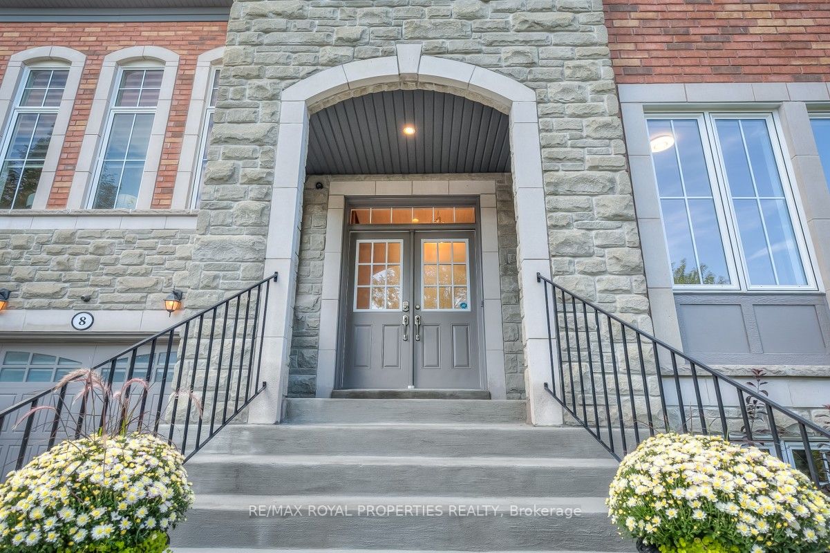 8 Speight Crt