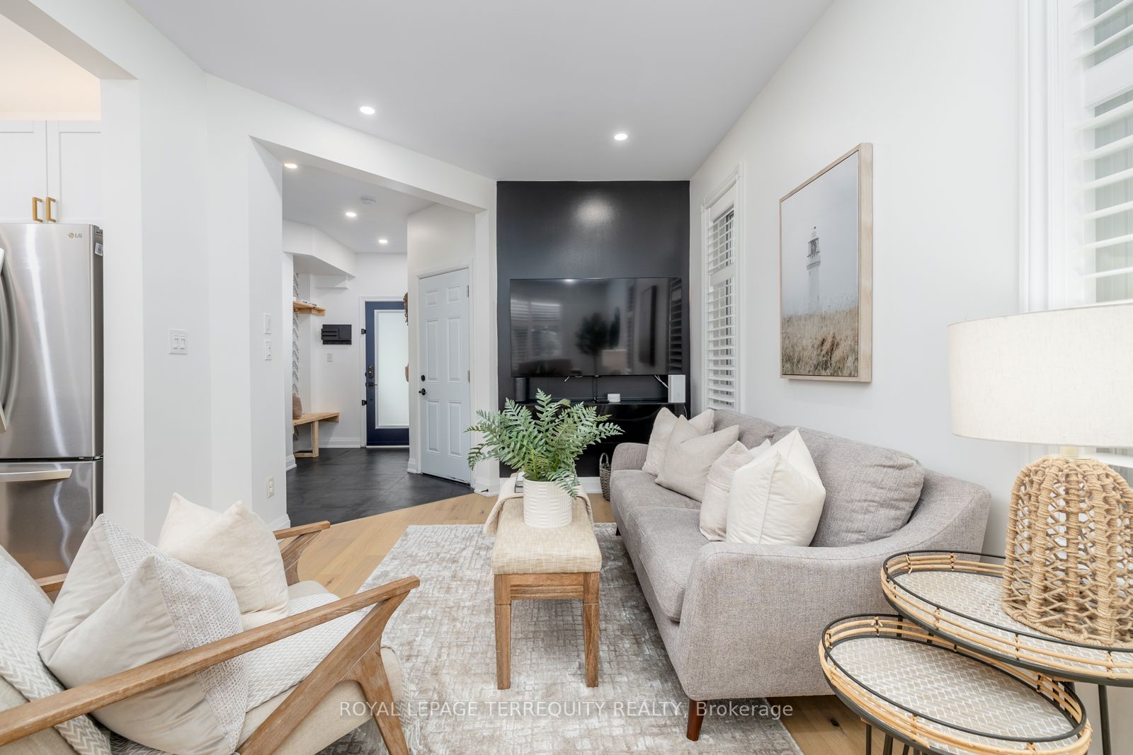 6 Brookvalley Ave