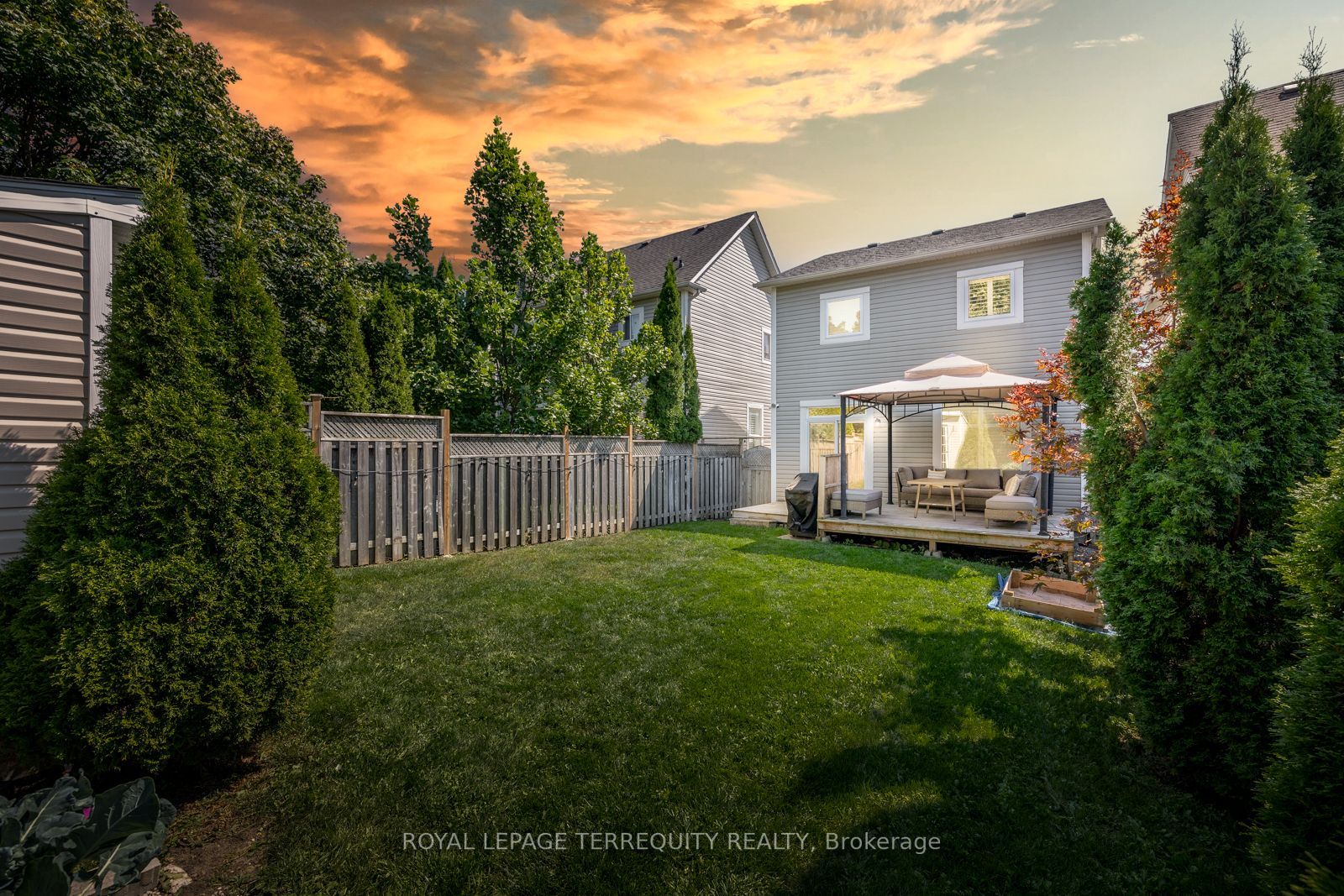 6 Brookvalley Ave