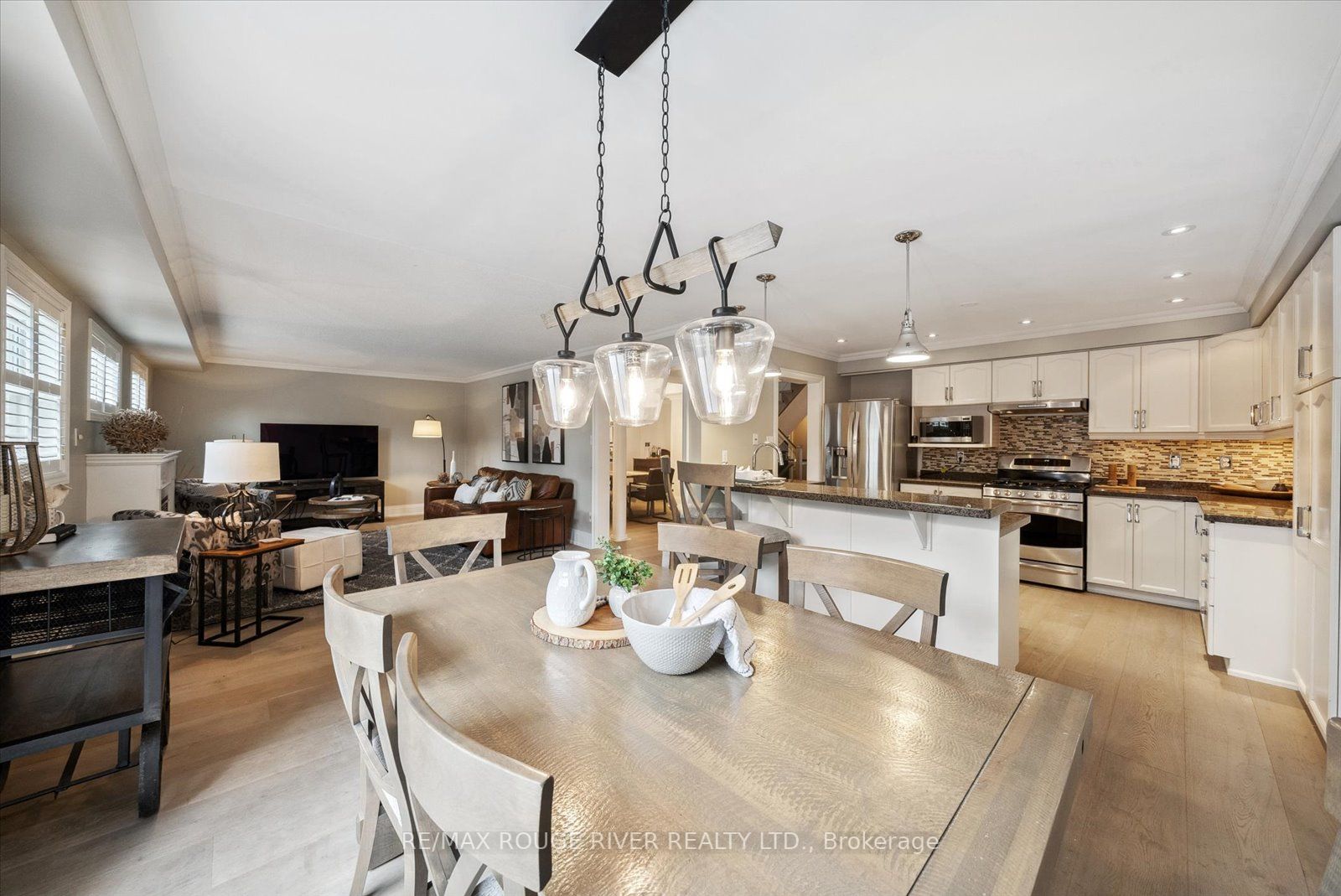 14 Wells Crescent