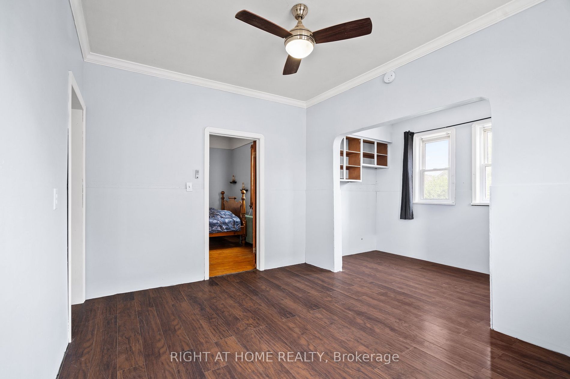 559 Ritson Rd S