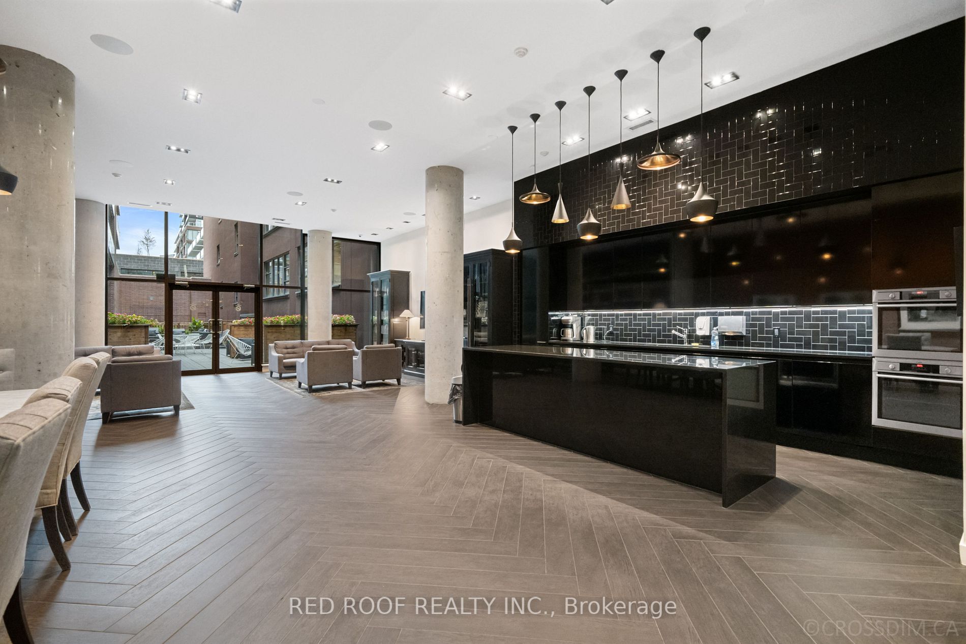 90 Broadview Ave, #Lw12