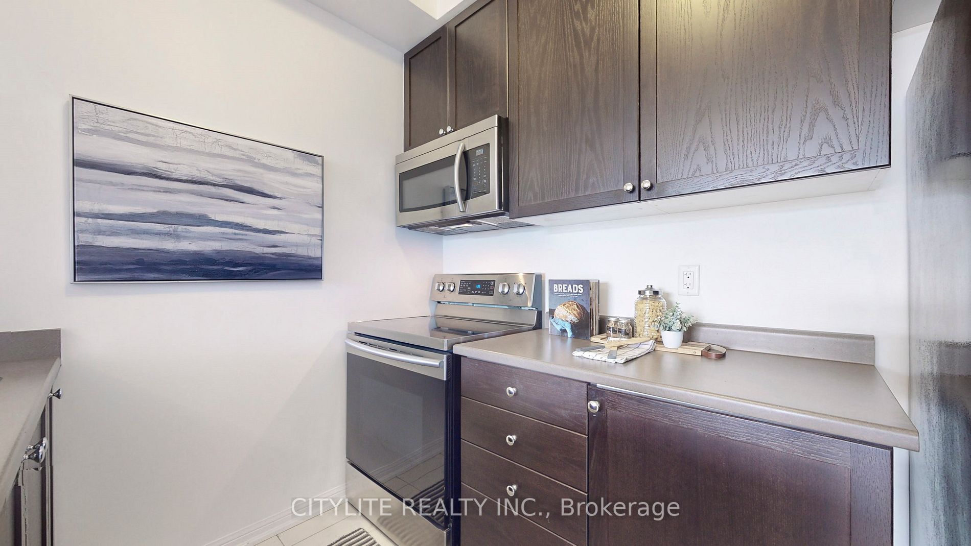 80 Aspen Springs Drive, #402