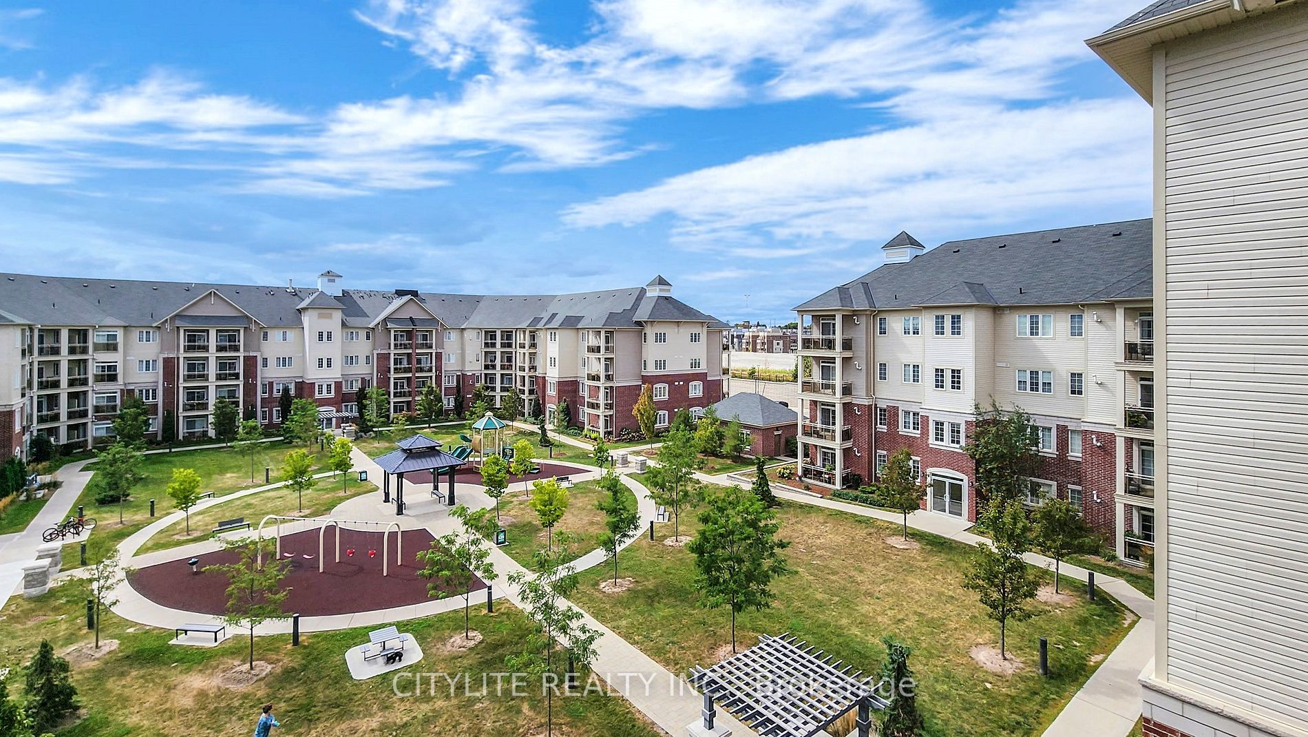 80 Aspen Springs Drive, #402