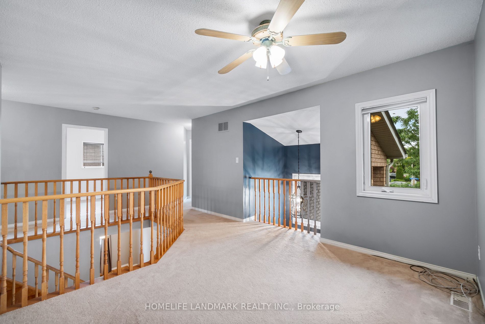 512 Sandalwood Crt