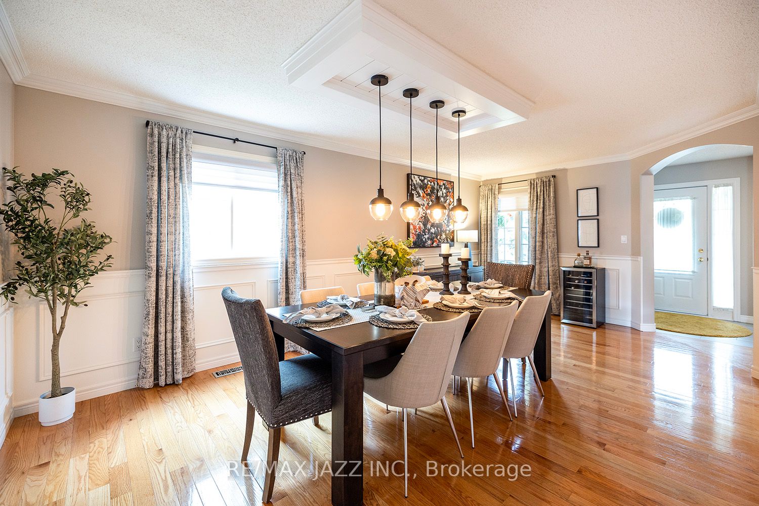 188 Niagara Dr