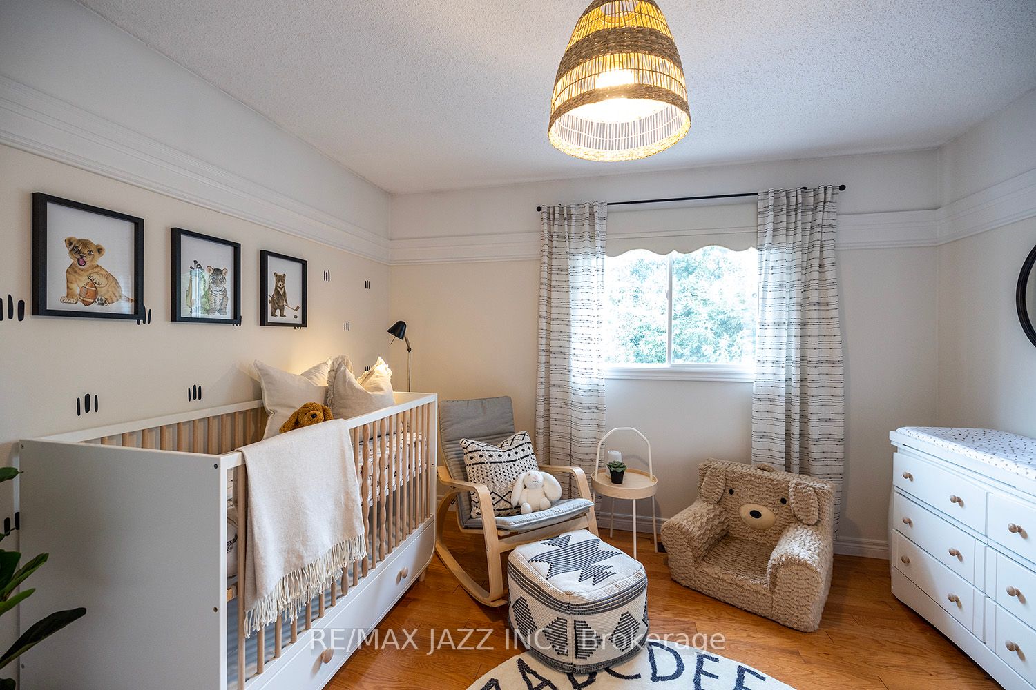 188 Niagara Dr