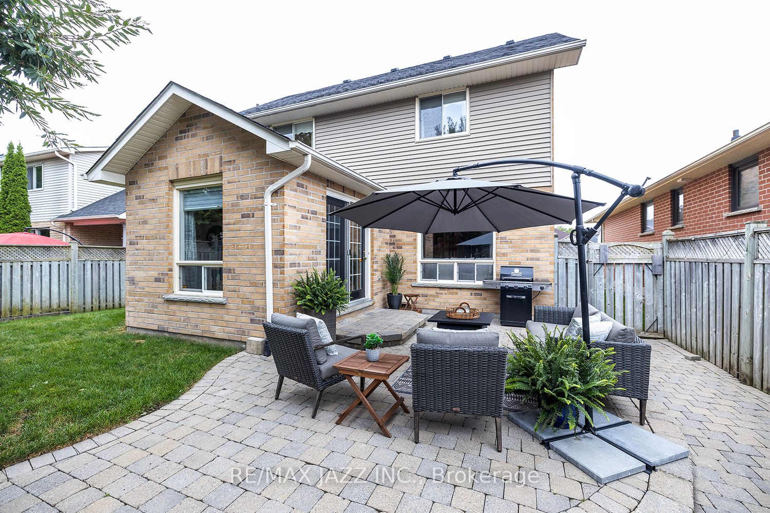 188 Niagara Dr