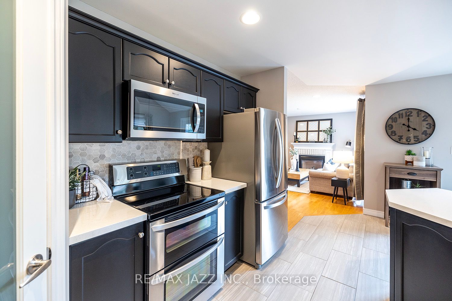 188 Niagara Dr