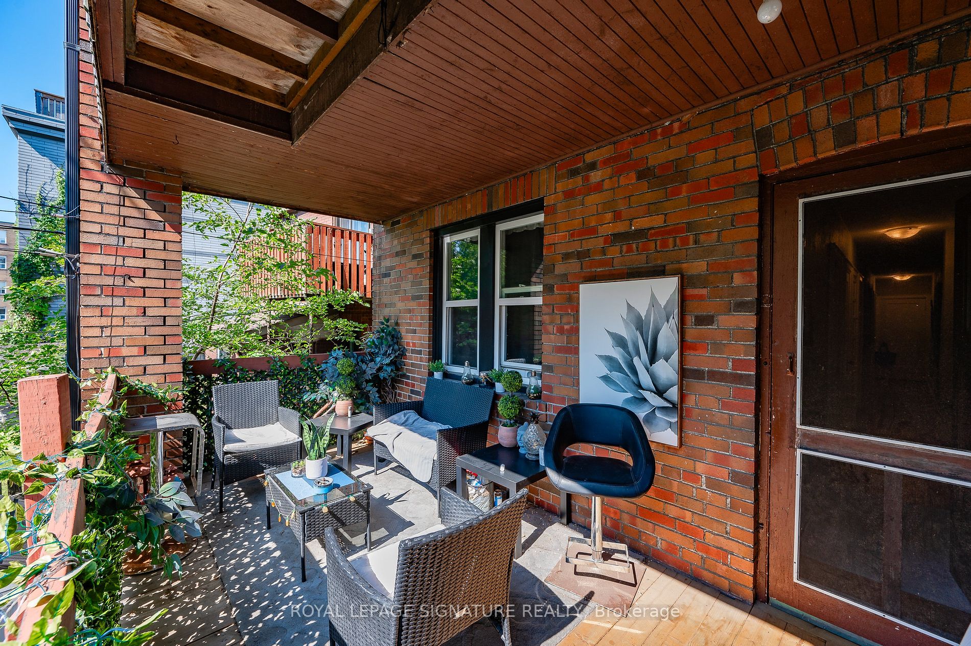 527-531 Kingston Rd