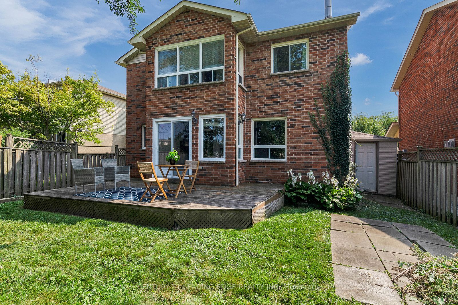 44 Reed Dr