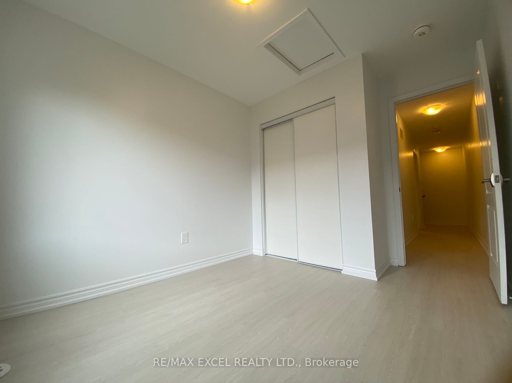 15 Heron Park Pl, #5