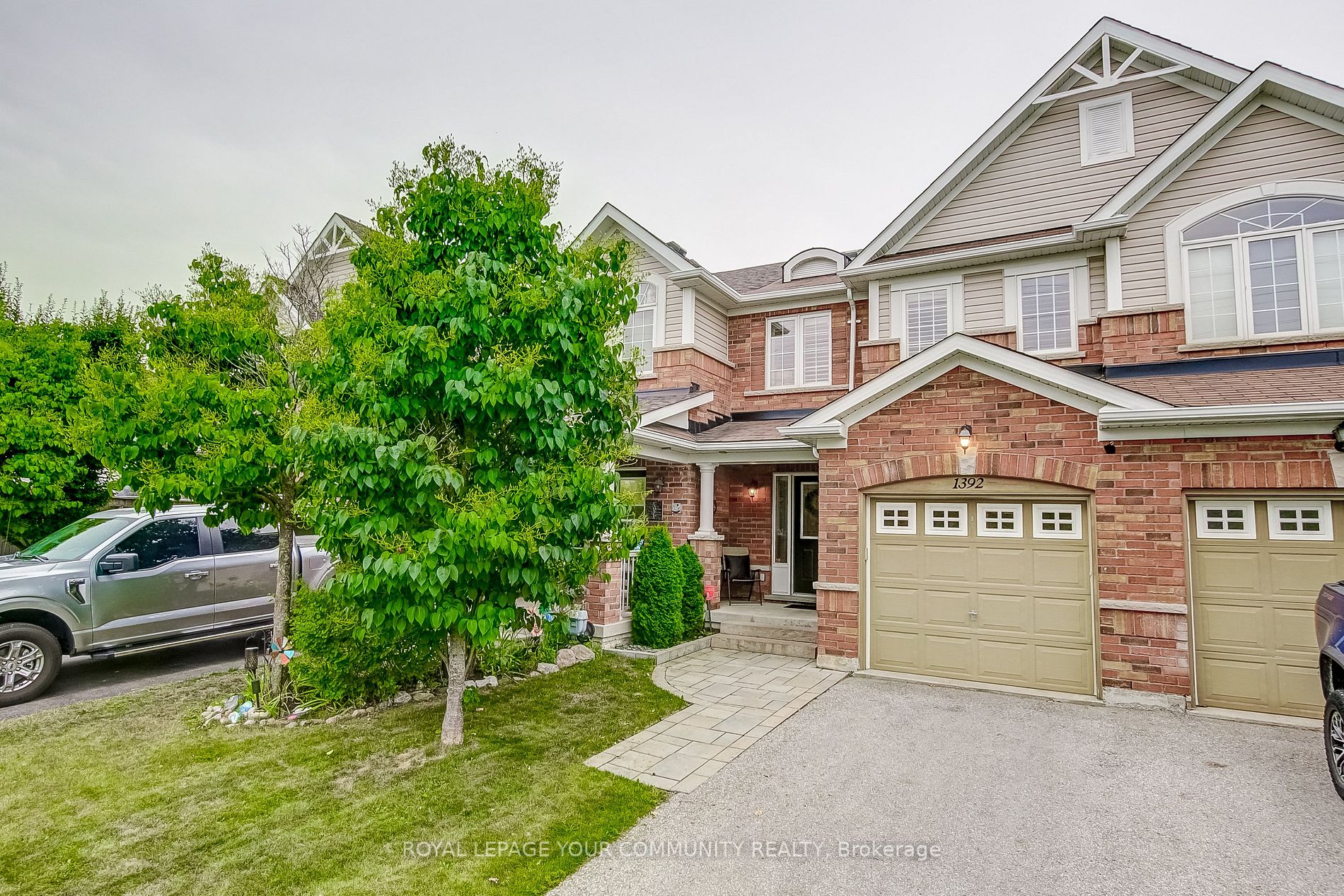 1392 Glaspell Cres