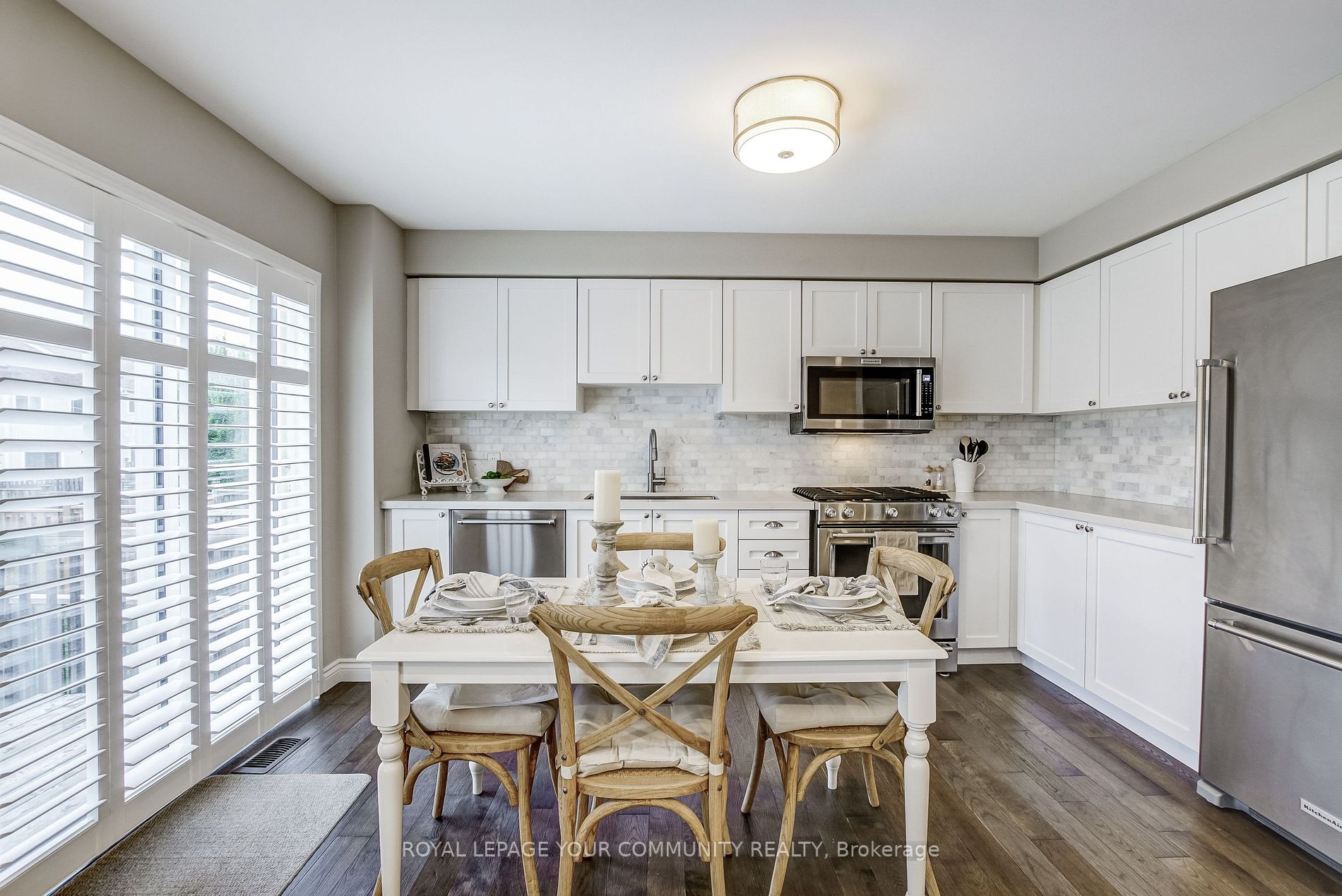 1392 Glaspell Cres