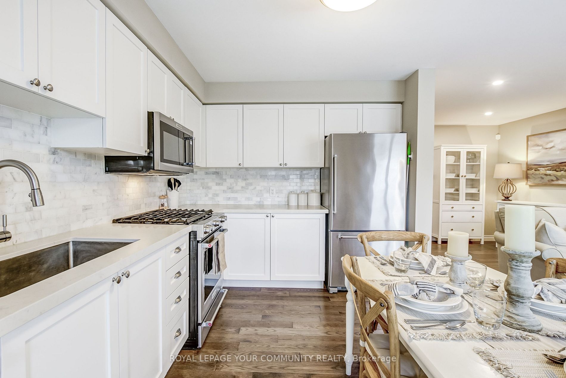 1392 Glaspell Cres