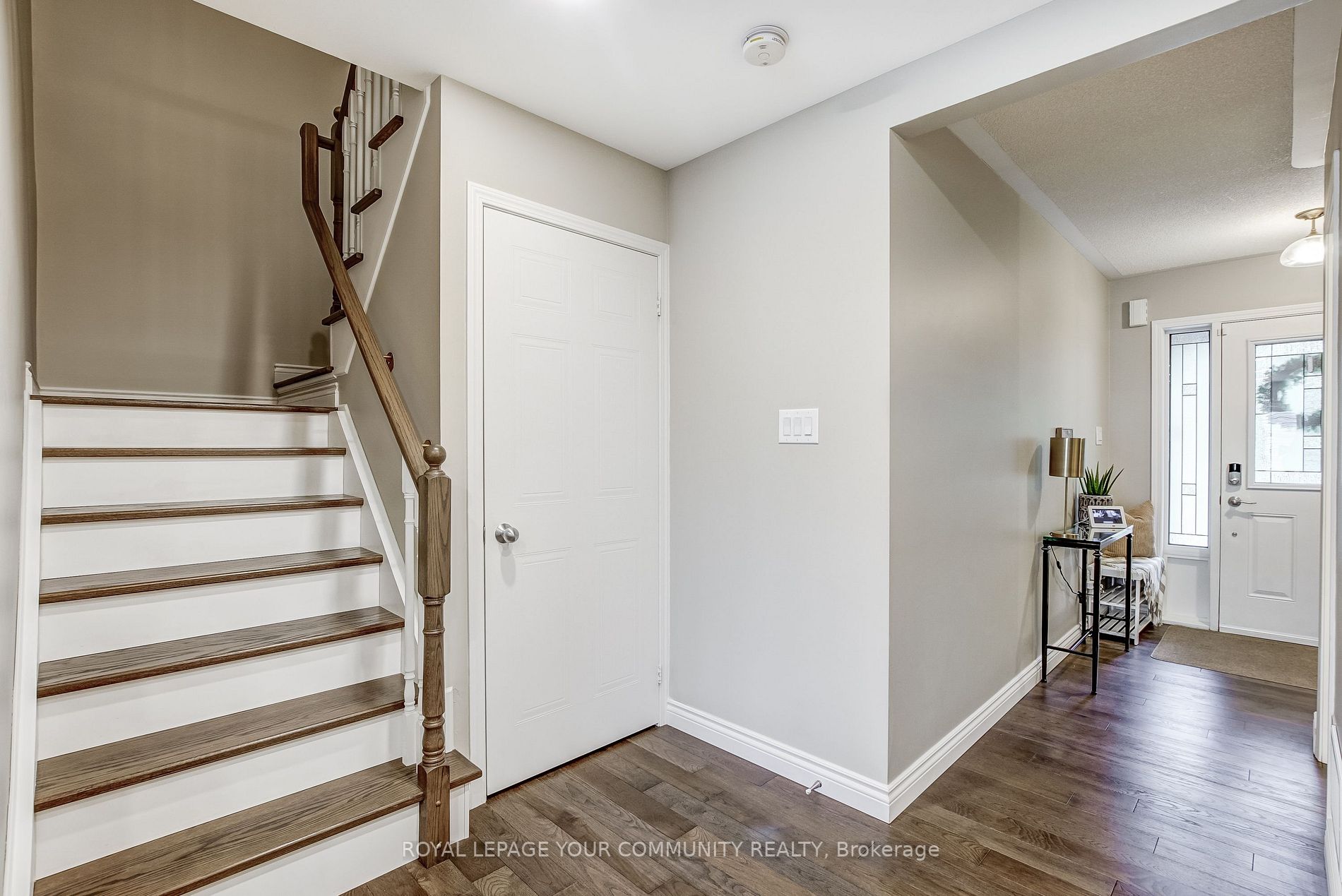 1392 Glaspell Cres