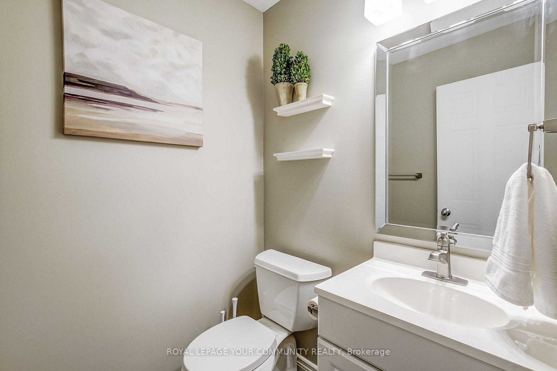 1392 Glaspell Cres