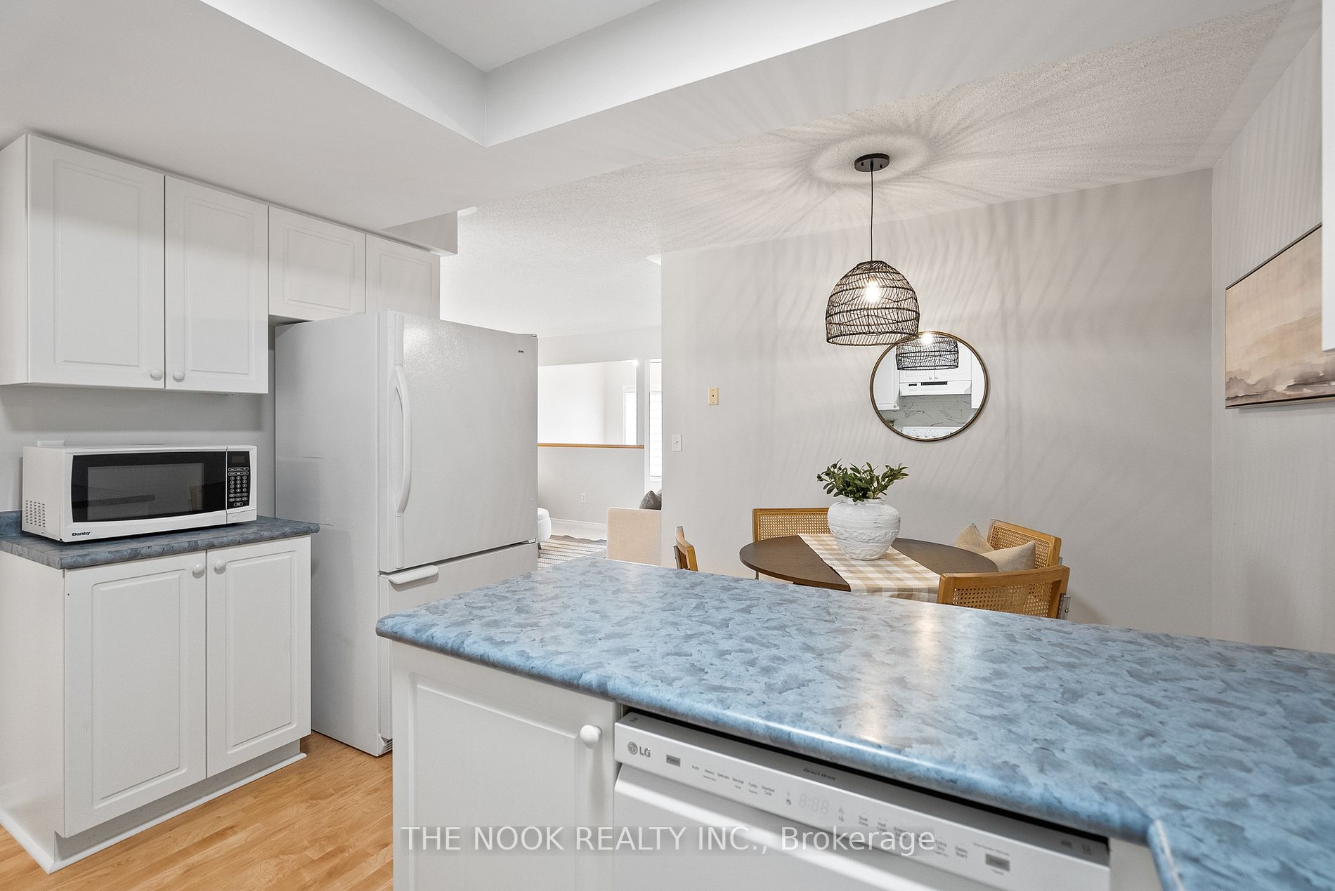 100 Mcfeeters Crescent