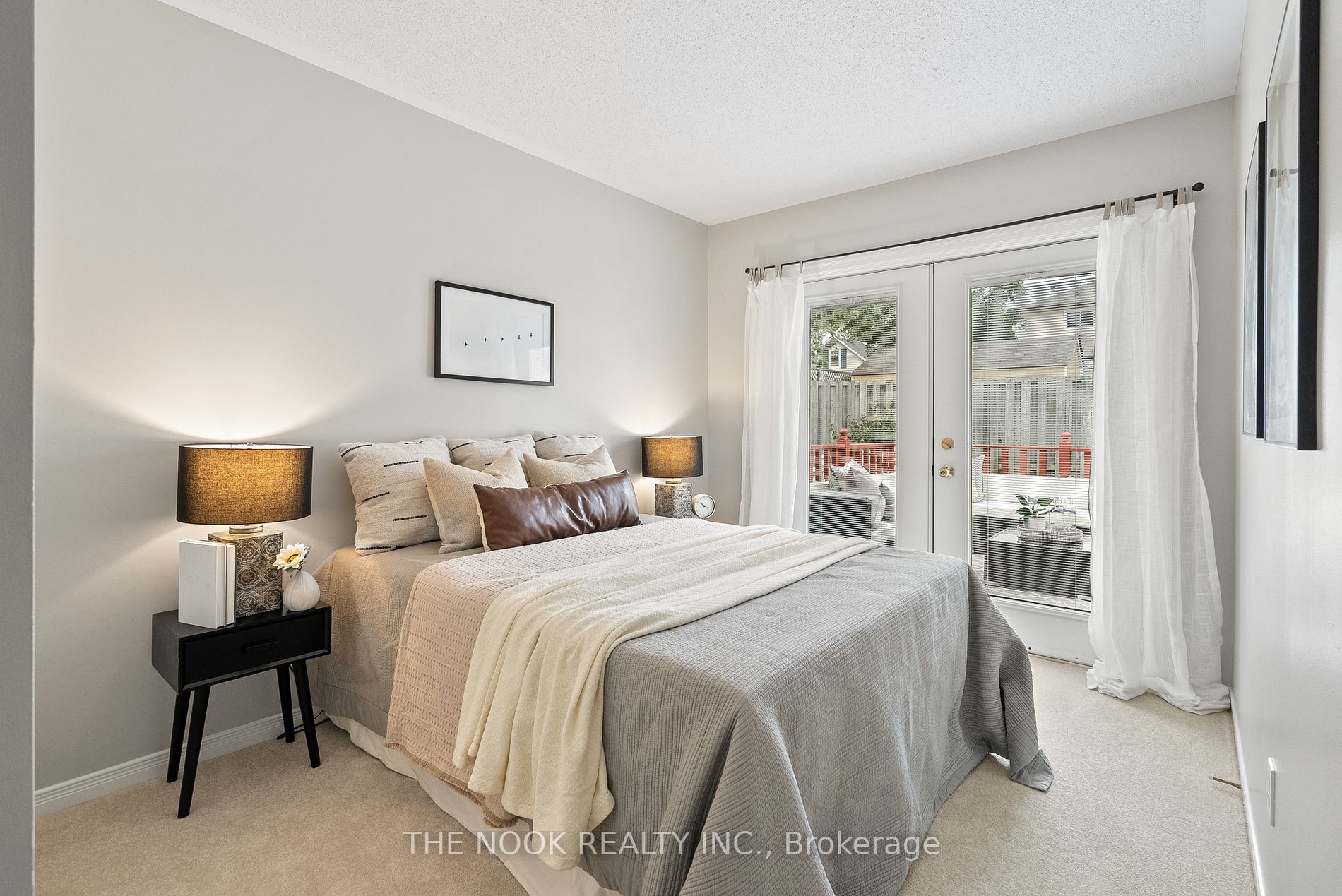 100 Mcfeeters Crescent