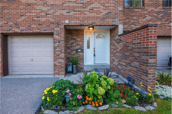 1370 Fieldlight Blvd, Pickering