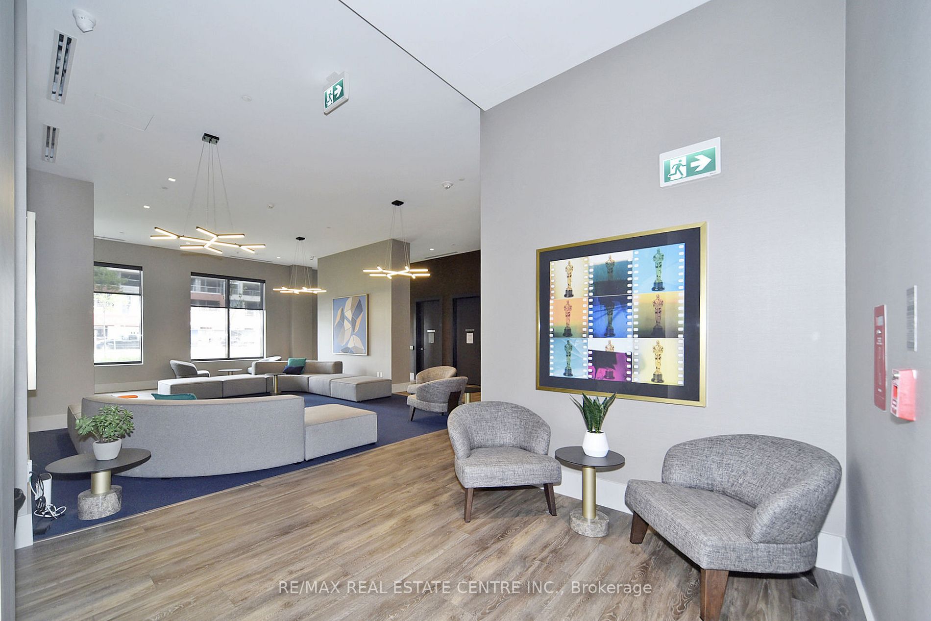 2550 Simcoe St, #1814