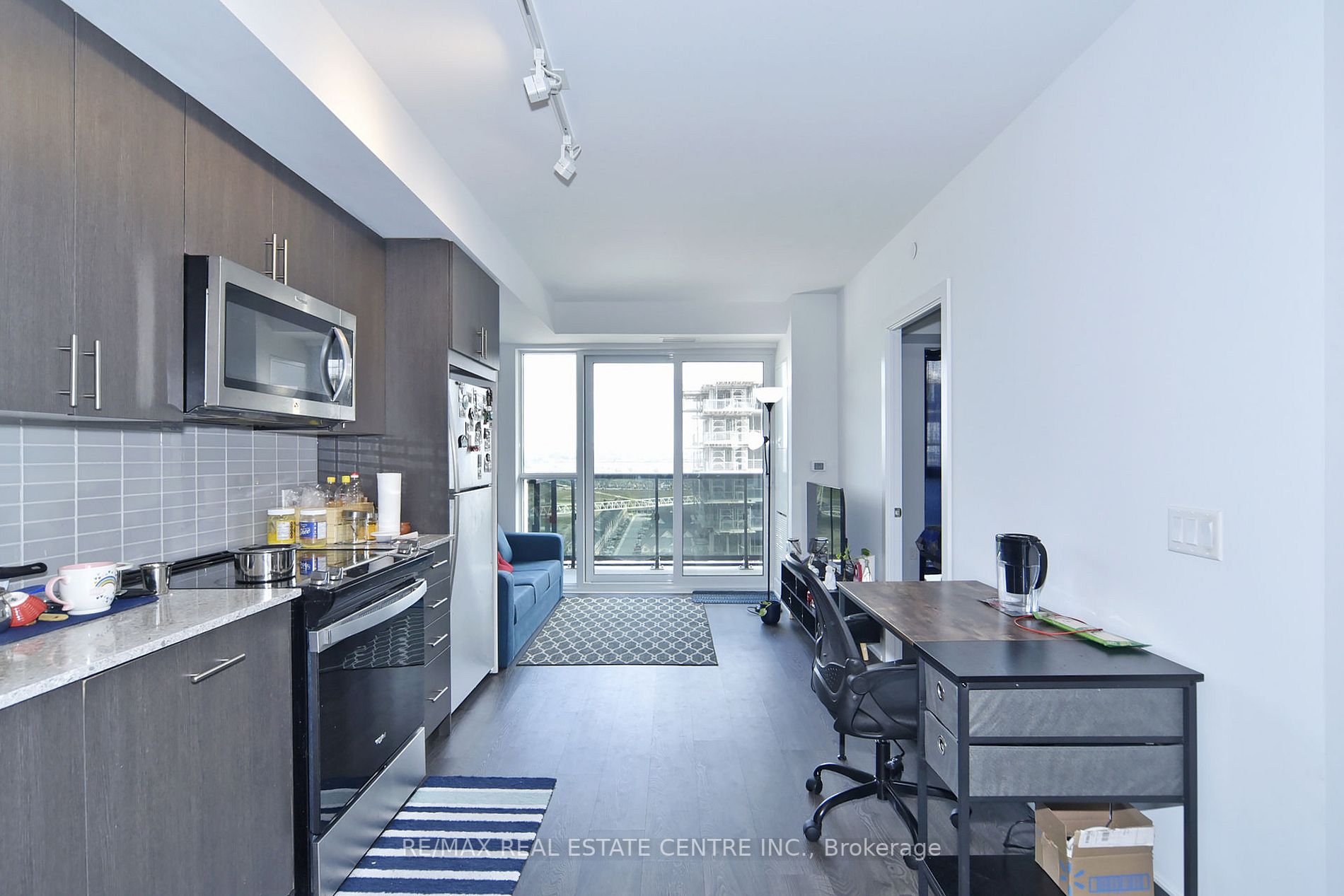 2550 Simcoe St, #1814