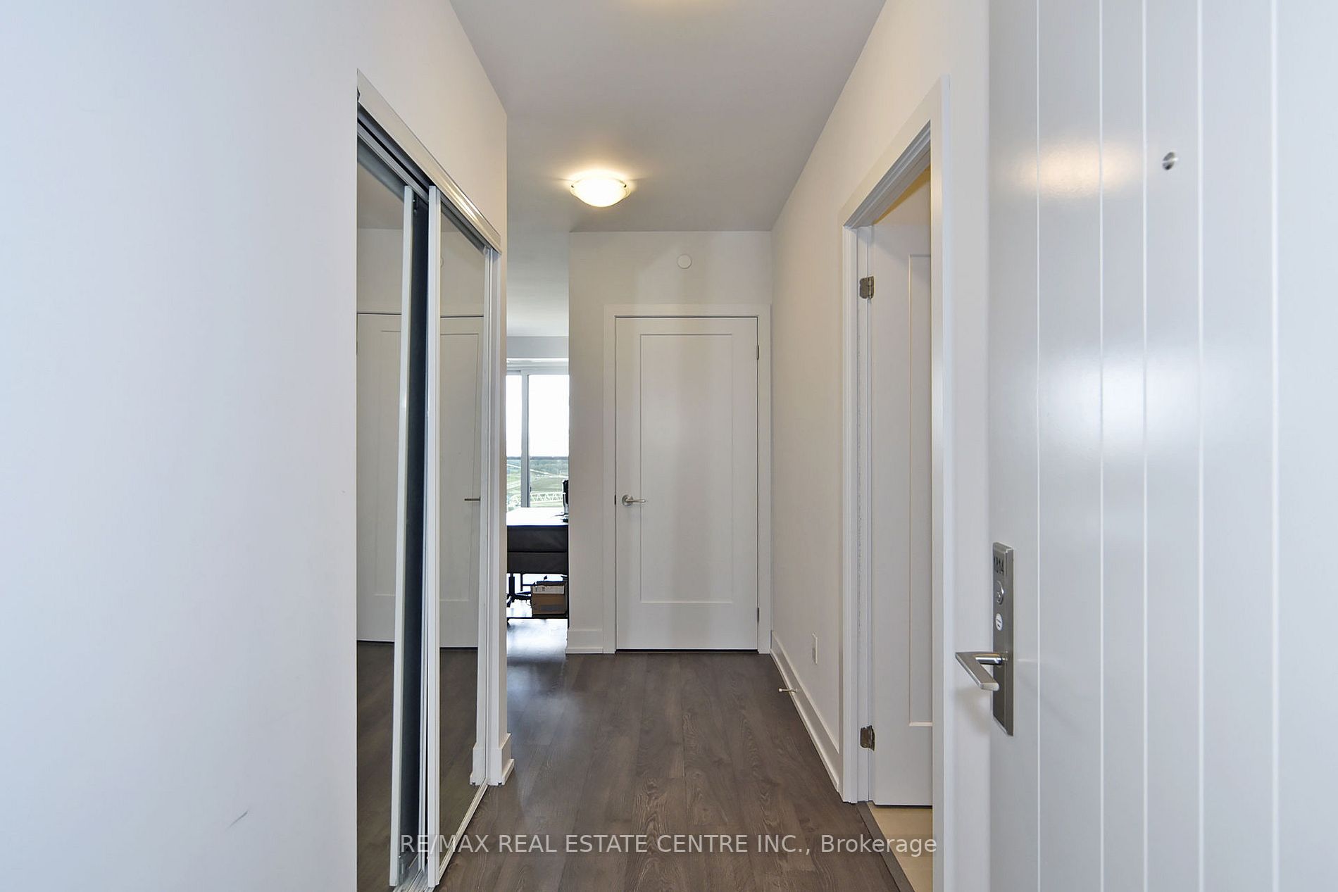 2550 Simcoe St, #1814