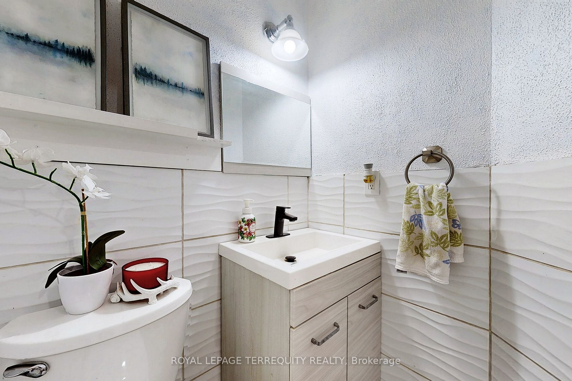 Listing E6819444 - Large Photo # 14